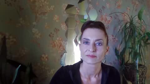 Snapshot of kristinagold44 chatting on 01-20-25, 01:11 Kristina online show from 01-20-25, 01:11