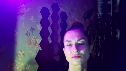 Snapshot of kristinagold44 chatting on 02-15-25, 07:17 Kristina online show from 02-15-25, 07:17