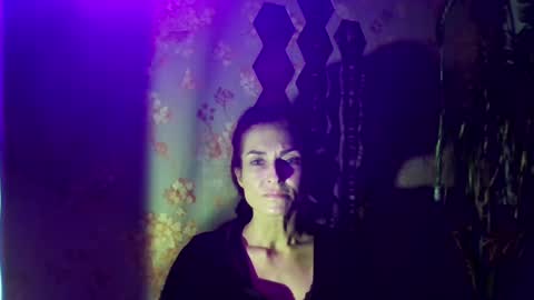 Snapshot of kristinagold44 chatting on 02-23-25, 10:09 Kristina online show from 02-23-25, 10:09