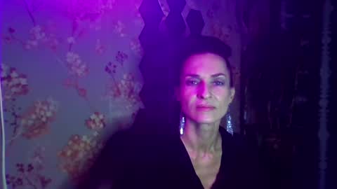 Snapshot of kristinagold44 chatting on 02-28-25, 09:44 Kristina online show from 02-28-25, 09:44