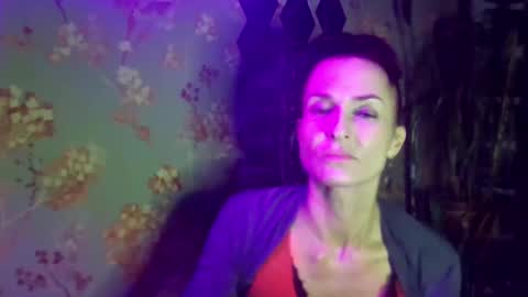 Snapshot of kristinagold44 chatting on 03-01-25, 10:21 Kristina online show from 03-01-25, 10:21