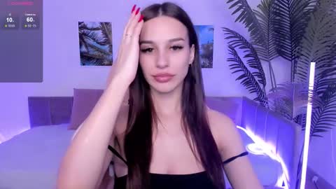 Snapshot of kristine_beauty chatting on 10-08-25, 08:23 Kristi online show from 10-08-25, 08:23