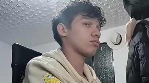 kristof1020 online show from 11-02-25, 12:13