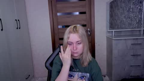 Kristy online show from 03-26-26, 03:12