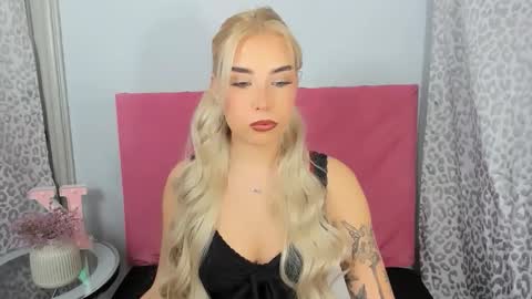 KristyFlowers online show from 01-13-26, 03:28