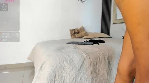 Cristina online show from 02-25-26, 07:01