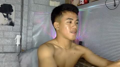 kritthanarkorn online show from 02-02-26, 03:11