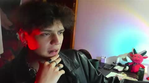 Snapshot of krye_x chatting on 11-01-25, 06:59 Zack online show from 11-01-25, 06:59