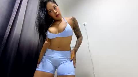 krystal_sexxx online show from 05-12-26, 10:07