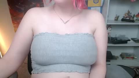 Krystal Syx online show from 01-11-26, 07:41