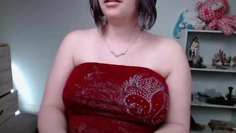 Snapshot of krystalsyxx chatting on 05-31-26, 06:09 Krystal Syx online show from 05-31-26, 06:09