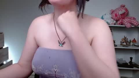 Snapshot of krystalsyxx chatting on 06-01-26, 02:08 Krystal Syx online show from 06-01-26, 02:08