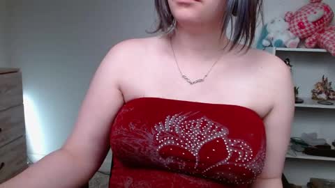 Snapshot of krystalsyxx chatting on 06-06-26, 03:17 Krystal Syx online show from 06-06-26, 03:17