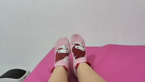 Snapshot of krytal_hottt_ chatting on 07-15-26, 10:04 Kristal online show from 07-15-26, 10:04
