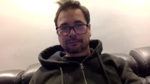 Snapshot of krzysztof1977 chatting on 01-06-26, 10:23 krzysztof1977 online show from 01-06-26, 10:23