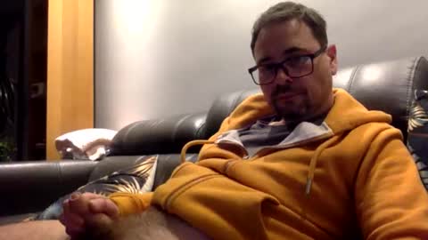 krzysztof1977 online show from 04-14-26, 08:59