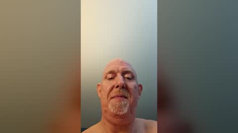Snapshot of kuck_norris chatting on 06-12-26, 05:34 kuck_norris online show from 06-12-26, 05:34