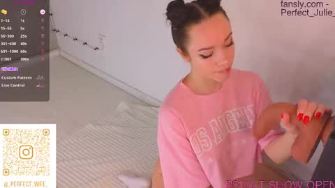 Snapshot of kumamonchik chatting on 02-24-25, 08:17  MY NAME IS JULIA  TO SEE MORE 18 CONTENT YOU CAN SUBSCRIBE TO  FANSLY -  online show from 02-24-25, 08:17