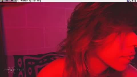 Snapshot of kuntboyzworld chatting on 10-24-25, 08:16 Krypto hethey online show from 10-24-25, 08:16