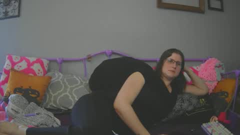 Snapshot of kunzitegoddess chatting on 02-28-25, 02:53 Samantha online show from 02-28-25, 02:53