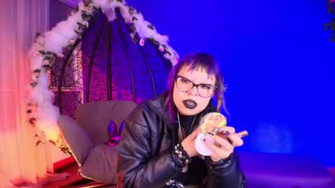 Kuromi online show from 06-18-26, 11:14