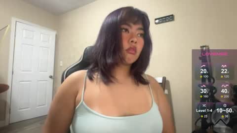 Snapshot of kuromixx444 chatting on 05-15-26, 10:00 kuromixx444 online show from 05-15-26, 10:00