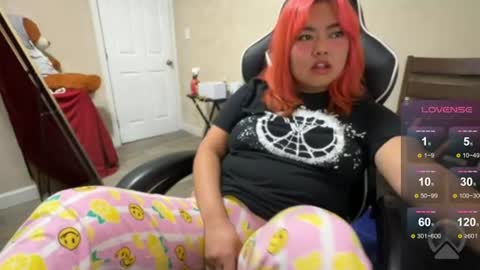 kuromixx444 online show from 07-10-26, 11:29