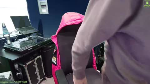 kuruptxxx online show from 01-03-25, 05:42