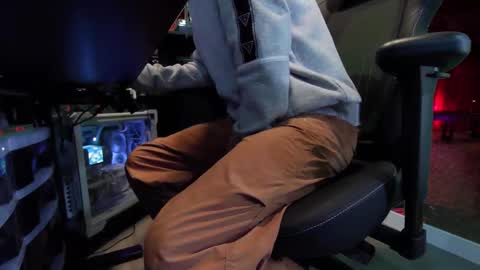 kuruptxxx online show from 10-25-25, 01:18