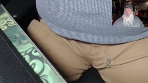 Snapshot of kustom77 chatting on 02-17-25, 05:10 Vlad Voivode of Wallachia online show from 02-17-25, 05:10