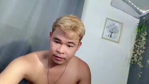 kuyakuysdaks21 online show from 06-12-26, 04:22