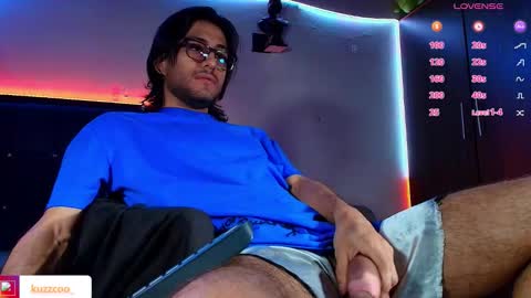 Snapshot of kuzzcoo chatting on 01-11-26, 03:11 kuzzcoo online show from 01-11-26, 03:11