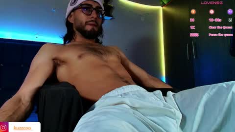 Snapshot of kuzzcoo chatting on 03-03-26, 12:33 kuzzcoo online show from 03-03-26, 12:33