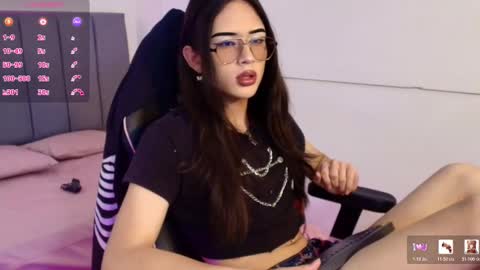 kvas_tay1 online show from 03-08-26, 11:58