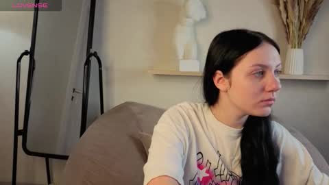 Kvetachka Thu-Sun 0900am-1500pmGTM2 online show from 11-19-25, 12:43