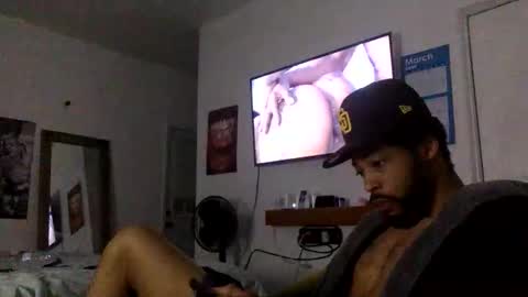 Snapshot of kvngslim chatting on 03-26-26, 06:41 Lola3Slim online show from 03-26-26, 06:41