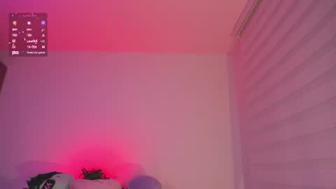 Snapshot of kxss_krawl chatting on 07-16-26, 11:44 Aria Kess online show from 07-16-26, 11:44