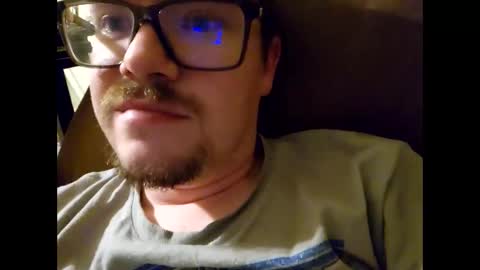 Snapshot of kyle624892 chatting on 12-22-24, 09:11 Ojax online show from 12-22-24, 09:11