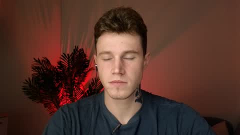 Kyle online show from 12-10-24, 07:32