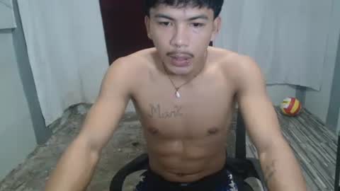 Snapshot of kyle_lourence chatting on 05-04-26, 02:07 kyle_lourence online show from 05-04-26, 02:07