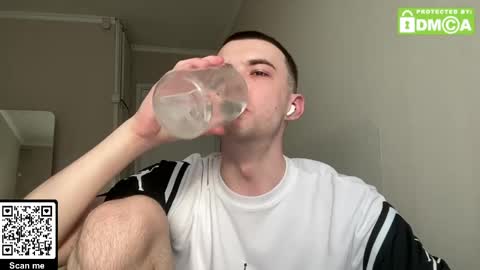 Snapshot of kyle_sxx chatting on 05-05-26, 02:47 JustDimasx online show from 05-05-26, 02:47