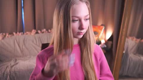 Snapshot of kyleepassley chatting on 02-13-26, 07:37 kyleepassley online show from 02-13-26, 07:37