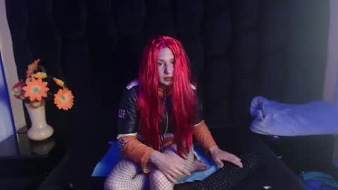 kylie_bloom online show from 11-02-25, 11:51