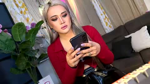 Snapshot of kylie_iyutera chatting on 07-24-26, 08:56 kylie online show from 07-24-26, 08:56