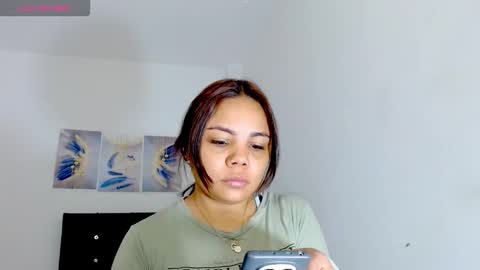 Snapshot of kylie_loveee chatting on 10-30-25, 12:17 Paola online show from 10-30-25, 12:17