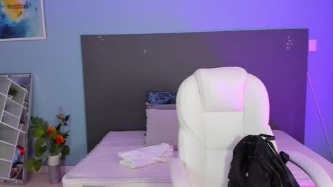 Kylie Reyes  online show from 12-11-24, 07:46