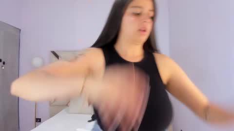 Kylie Reyes  online show from 04-24-26, 07:49