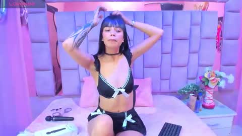 kylie online show from 10-18-25, 02:58