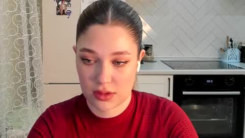 Snapshot of kylieblond chatting on 02-18-25, 10:03 Din online show from 02-18-25, 10:03