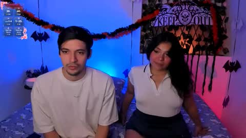 Snapshot of kylietimothee chatting on 10-20-25, 05:35 kylietimothee online show from 10-20-25, 05:35